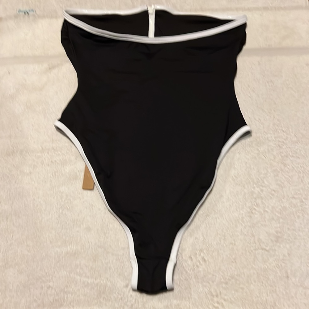 Skims ZIP-UP SWIM STRAPLESS ONE PIECE - Picture 2 of 3